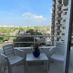 Apartamento muy cerca al Mar!-0k